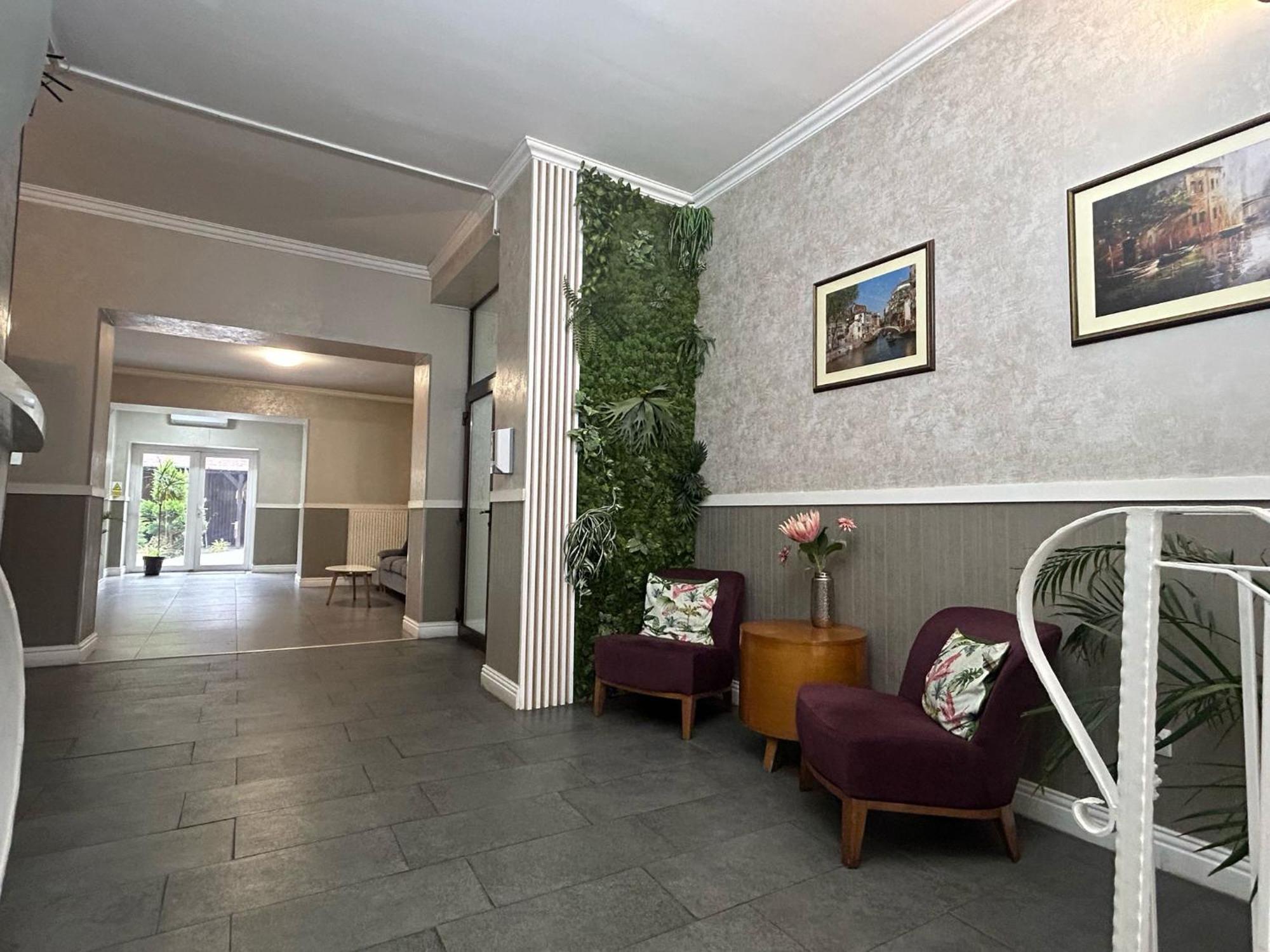 Carnival City Hotel Oradea Luaran gambar